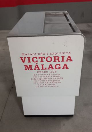 NEVERA BOTELLERO MUY CUIDADO 2022/2023