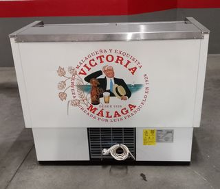 NEVERA BOTELLERO MUY CUIDADO 2022/2023