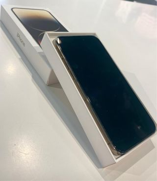 iPhone 14 Pro Max Gold Buen uso, sin desperfectos.
