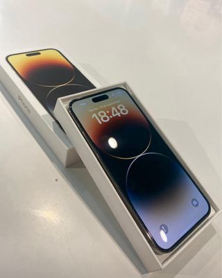 iPhone 14 Pro Max Gold Buen uso, sin desperfectos.