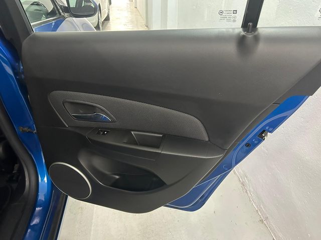 Chevrolet Cruze 2011