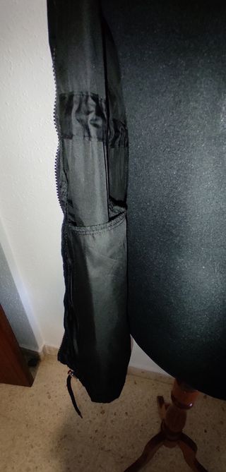 Chubasquero Primark Negro Talla M