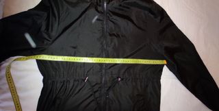 Chubasquero Primark Negro Talla M