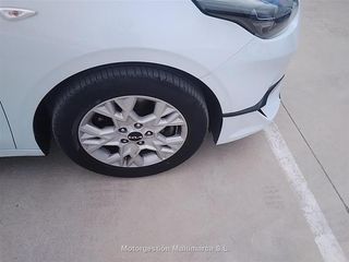 KIA CEED 1.0 T-GDi 74kW (100CV) Drive
