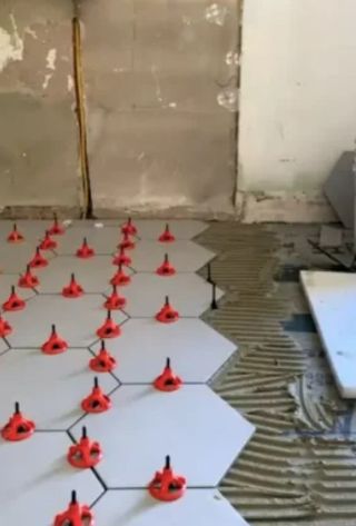 Suelo porcelánico.