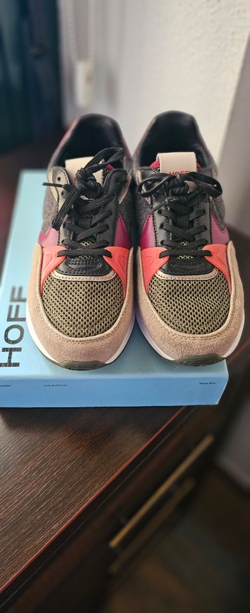 Sneakers HOFF verdi e rosa marroni. Nuovo.