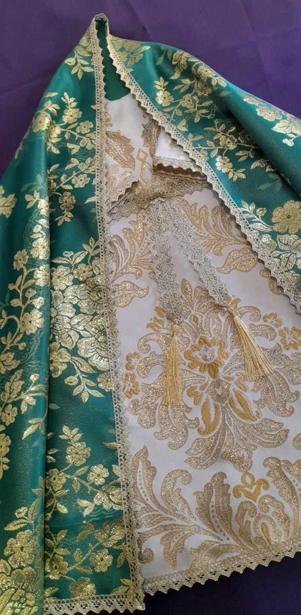 Conjunto para virgen