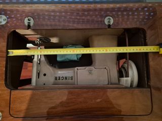 Máquina de Coser Antigua Singer