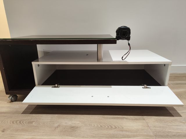 Mueble TV moderno madera