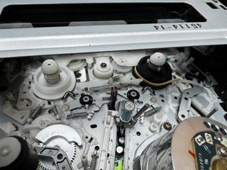 Sony SLV-E50 VHS Video Cassette Recorder