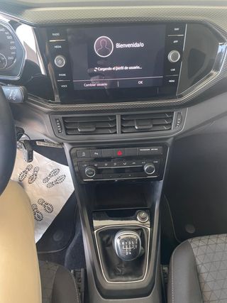 Volkswagen T-Cross Advance 1.0Tsi 95Cv 2021