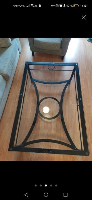 Mesa de salón funcional