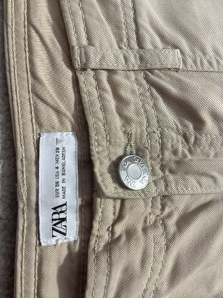 Pantalón cargo ZARA beige
