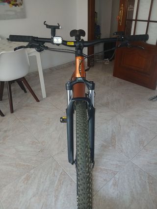 Bicicleta Eléctrica Giant talon e + 2 MTB Naranja