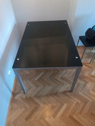 Mesa de centro cristal y metal. Medida 140x90