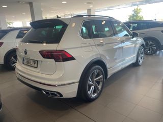 Volkswagen Tiguan R-line 2.0Tdi 150Cv DSG7  2021