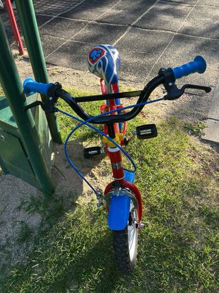 Bicicleta Patrulla Canina Roja y Azul