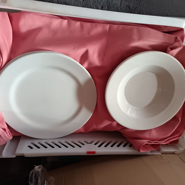 Lote 12 Platos Porcelana Irabia Blancos