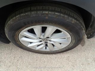 VOLKSWAGEN T-CROSS Advance 1.0 TSI 70kW (95CV)
