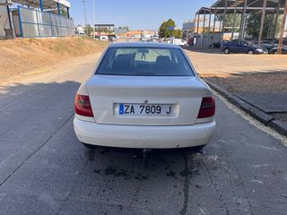 Audi A4. Urge Venta