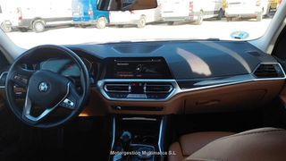 BMW SERIES 3 320i Auto.