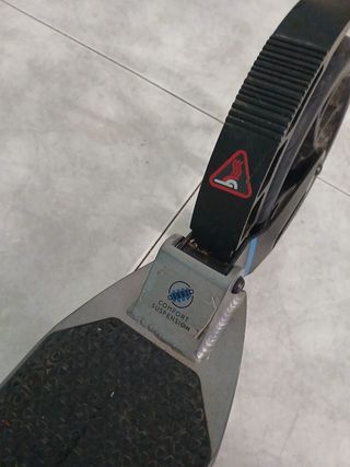 Patinete Oxelo con freno de mano.Town 7 200mm susp