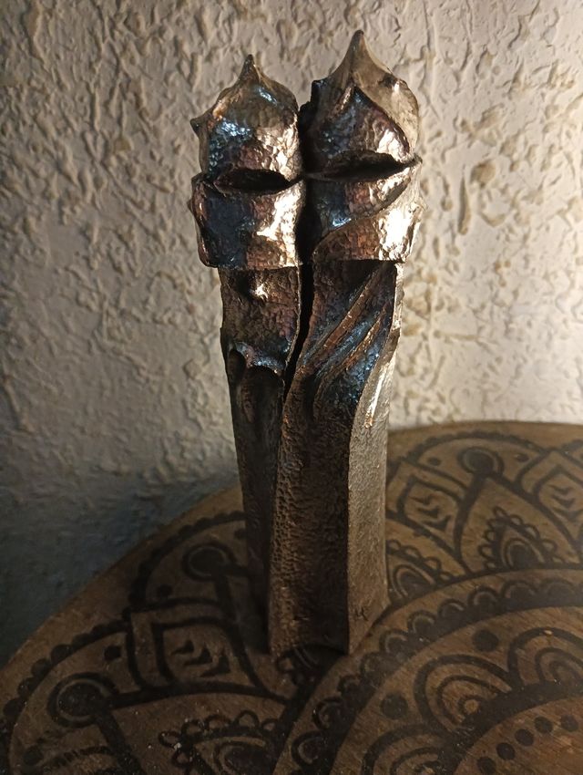 Figura Guerreros Casa Mila Gaudí Gamma fite