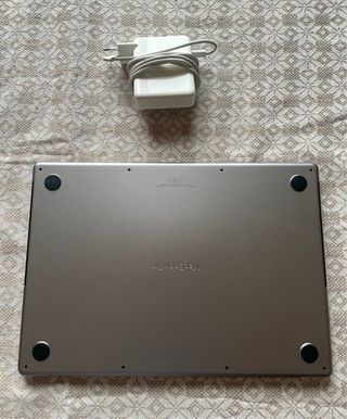 MacBook Pro 16” M1 Max – 64GB RAM – 1TB SSD