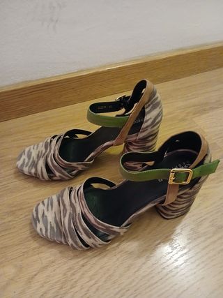 Sandalias Geox Animal Print Tacón