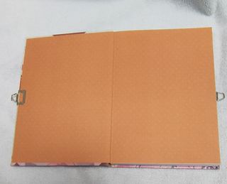 Libreta/Cuaderno con Cierre y Diseño Anime