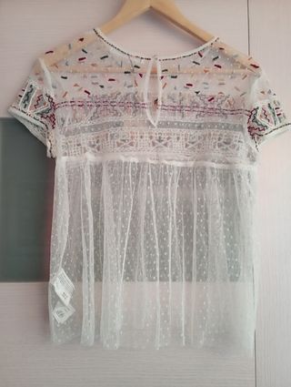 Blusa Sfera bordada Talla M