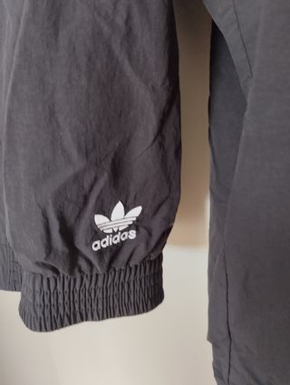 Sudadera Adidas Unisex Negra y Naranja