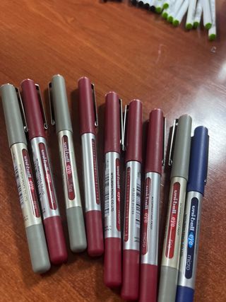 Bolígrafos Uni-ball Eye (Fine y Micro)