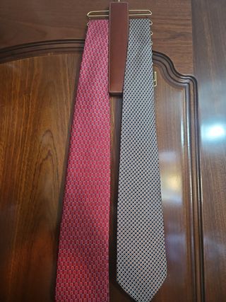 Lote 2 - 2 corbatas hombre