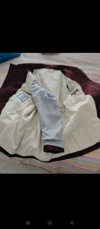 Abrigo lana burdeos talla 44