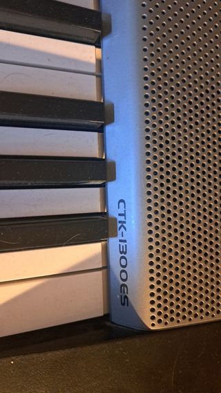 Piano casio ctk1300