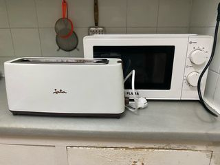 Tostador Jata y microondas Flama