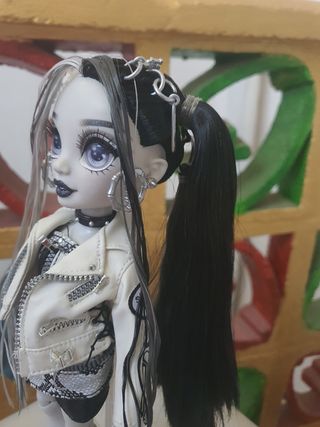 Shadow High Heather Grayson Muñeca