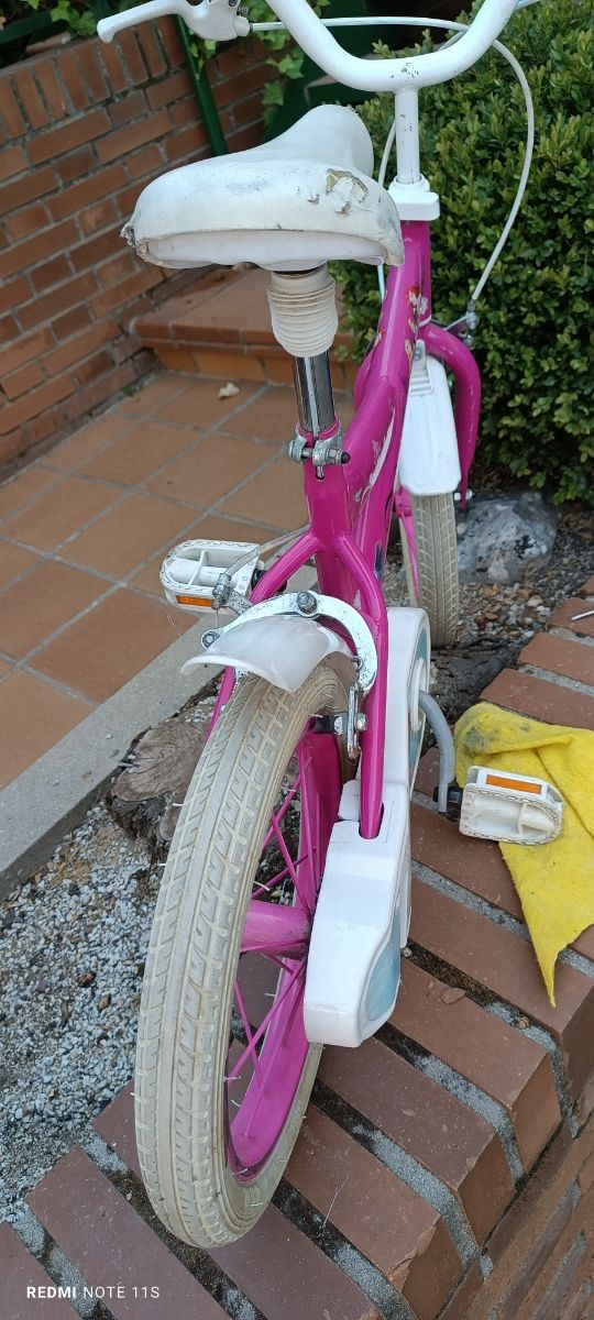 Bicicleta infantil Disney para
3-5 años