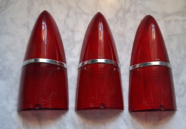 Pilotos Traseros Seat 1500