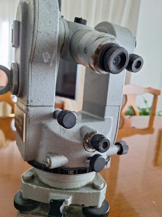 Sokkisha Theodolite TM20C