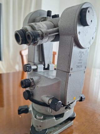 Sokkisha Theodolite TM20C
