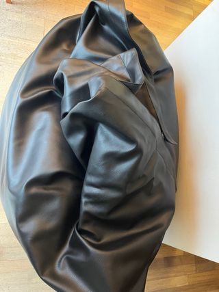 Puff Gigante Negro Piel Sintética