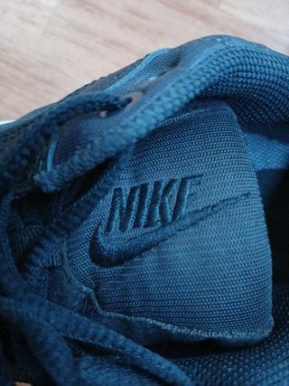 Deportivas Nike Mujer Negras