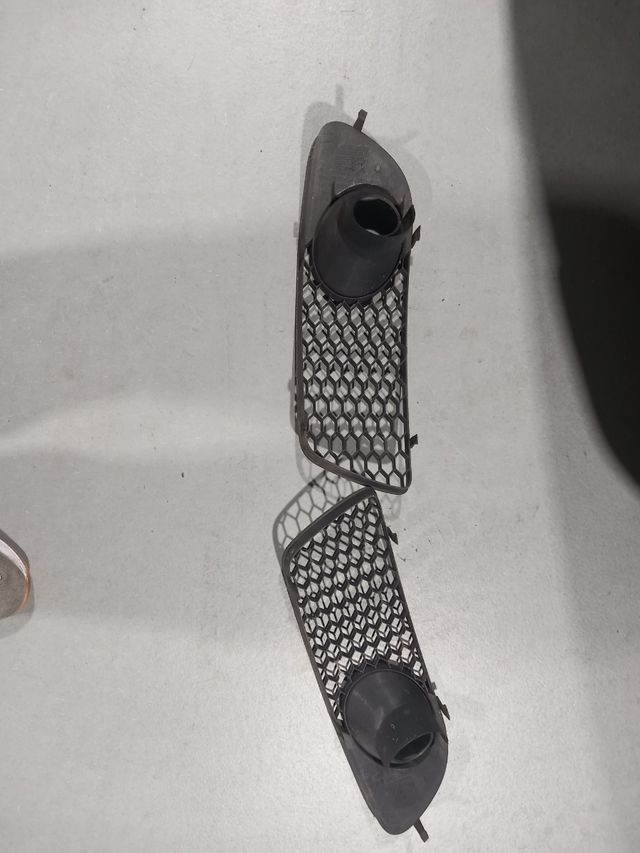 Rejillas  seat leon  Cupra R