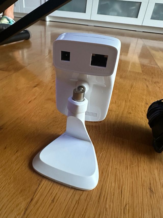 Cámara Seguridad TP-Link NC220 Día/Noche