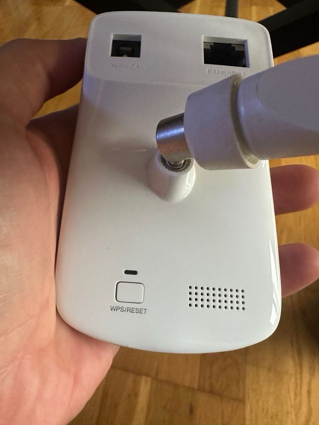 Cámara Seguridad TP-Link NC220 Día/Noche