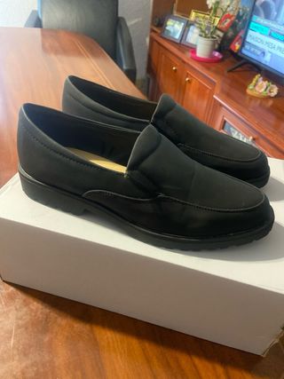 Zapatos negros de vestir