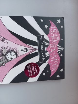 Isadora Moon va de excursion / Isadora Moon