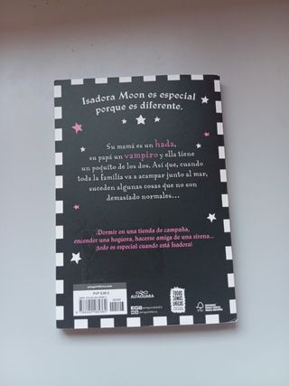 Isadora Moon va de excursion / Isadora Moon